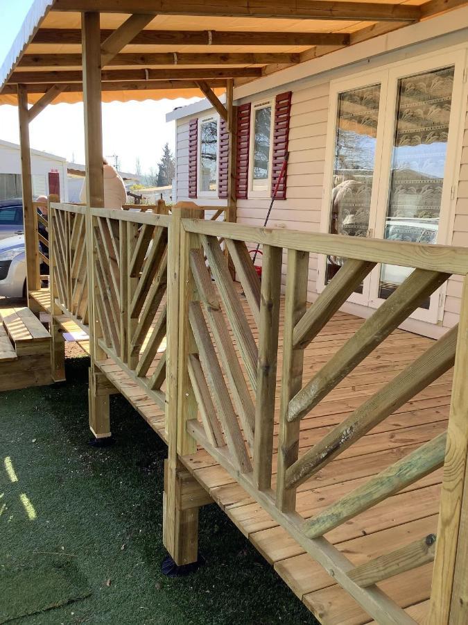 Mobil-home Le Montourey Hébergement de vacances Fréjus
